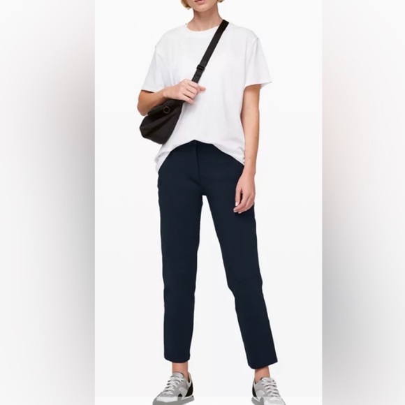 LULULEMON ON THE MOVE PANTS BLACK SIZE 6 - Picture 3 of 9